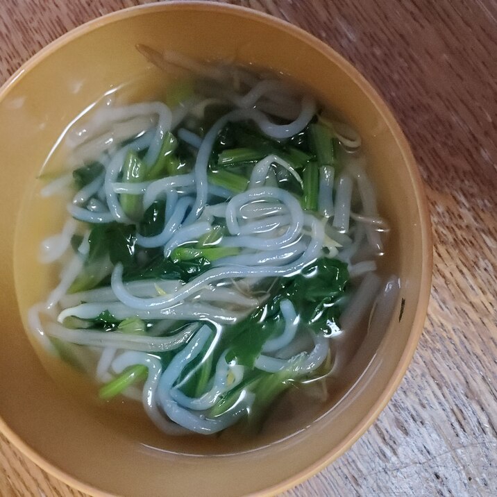 小松菜ともやしと糸こんにゃくのスープ